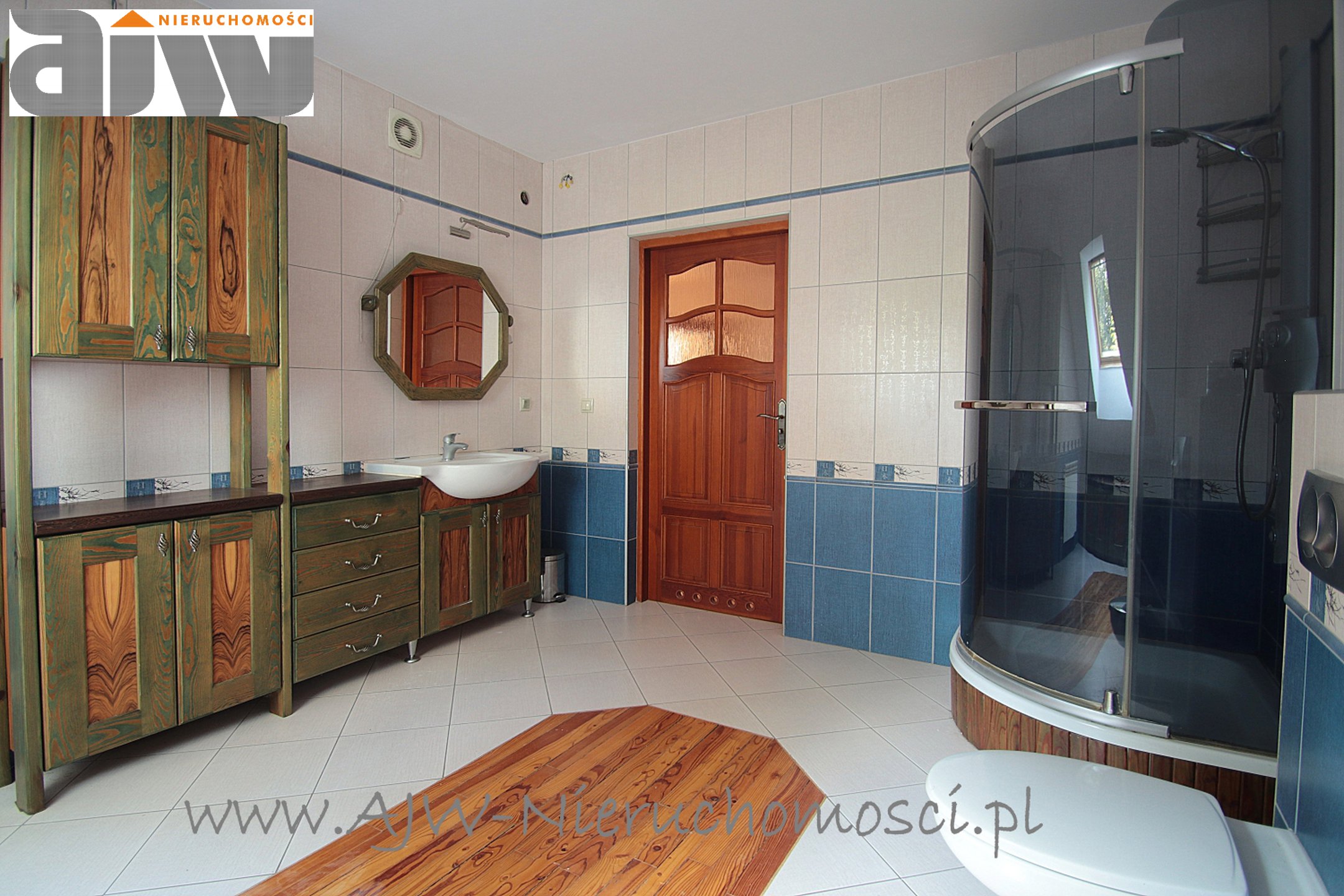 Dom w Izabelinie C z pomieszczeniem inwestycyjnym/wielofunkcyjnym. - zdjęcie 7