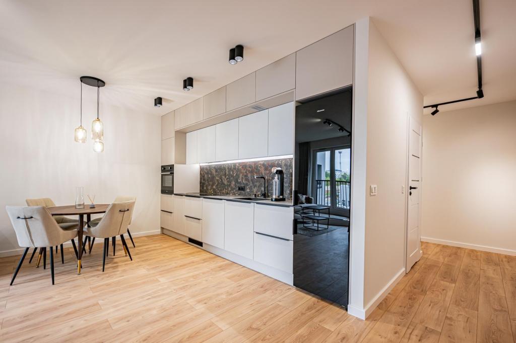 Mieszkanie 71 m², Wrocław - zdjęcie 2