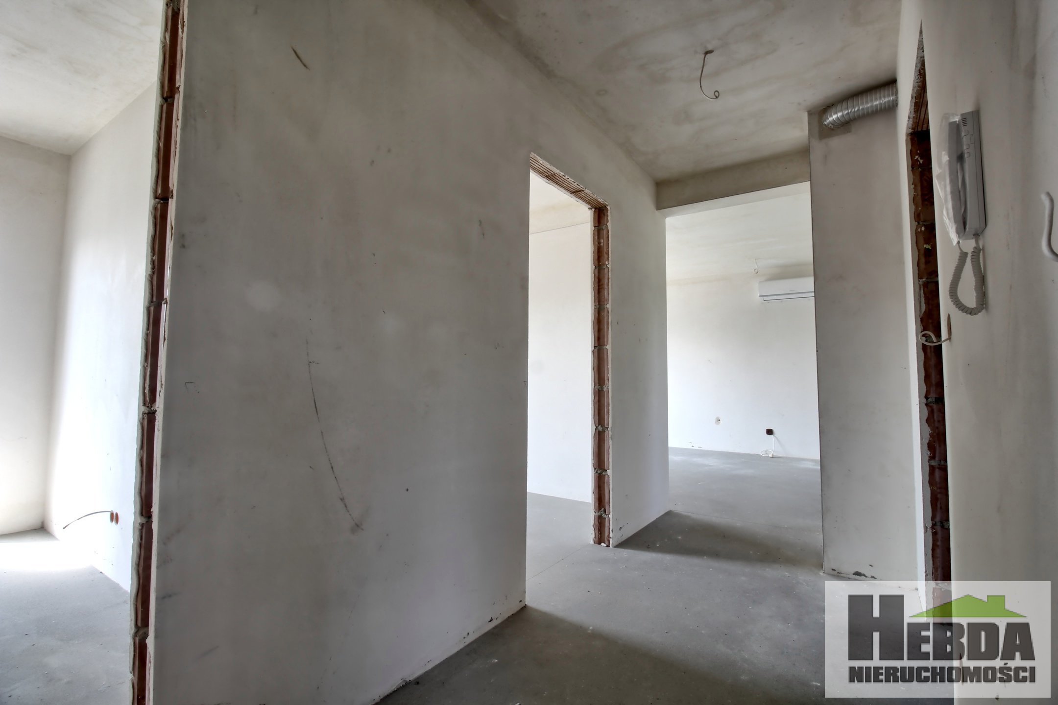 8 km od Centrum Tarnowa!!! 3 pokojowe!!! Stan deweloperski !!! - zdjęcie 7