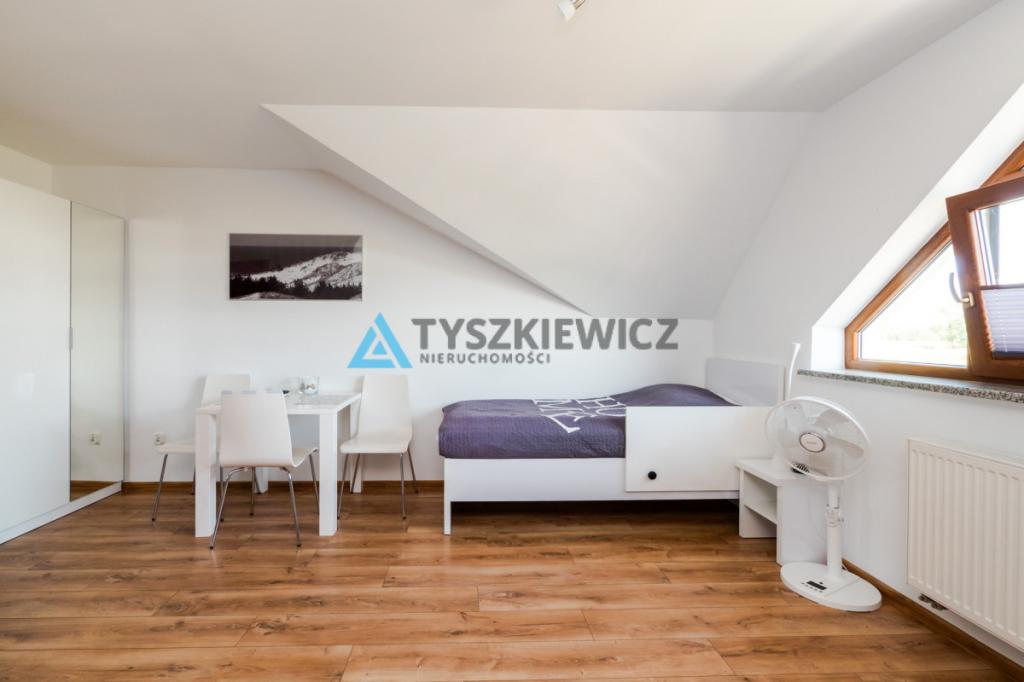Dom z pokojami pod wynajem nad morzem - zdjęcie 23