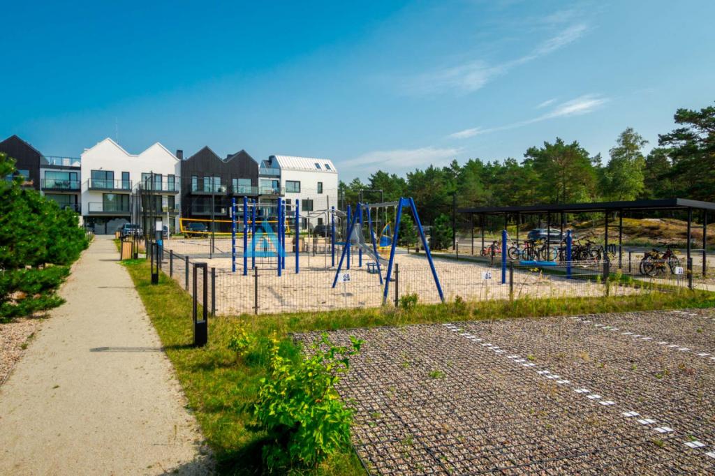 Apartament z ogródkiem nad morzem - zdjęcie 28