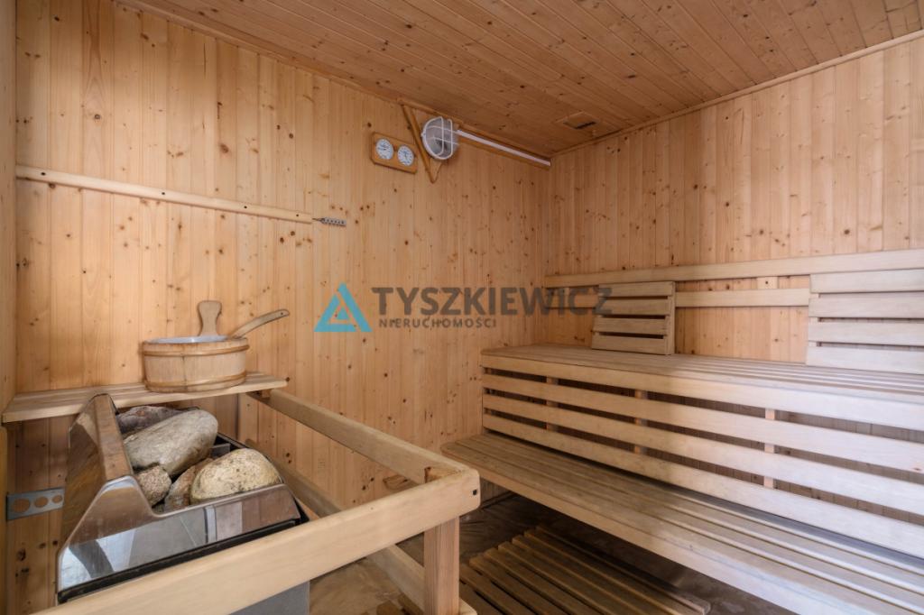 Kompleks wypoczynkowy w centrum Jastrzębiej Góry - zdjęcie 12