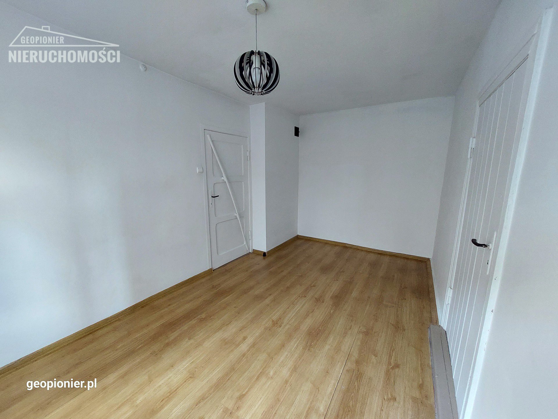 IV-1124 Mieszkanie 3 pokojowe na parterze w Ostródzie przy ulicy 11 Listopada. - zdjęcie 5