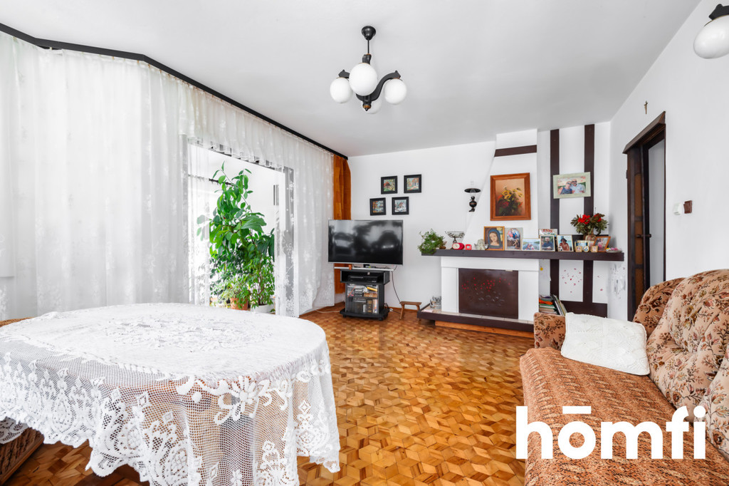 Dom 240&nbsp;m², Motycz - zdjęcie 2