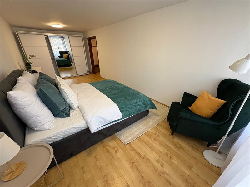 Mieszkanie 52&nbsp;m², Rydzyna, Rynek - zdjęcie 1