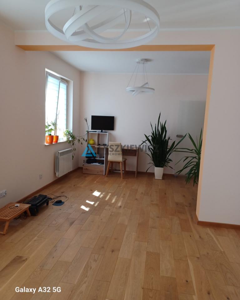 Apartament na ostatnim piętrze z pięknym widokiem - zdjęcie 11