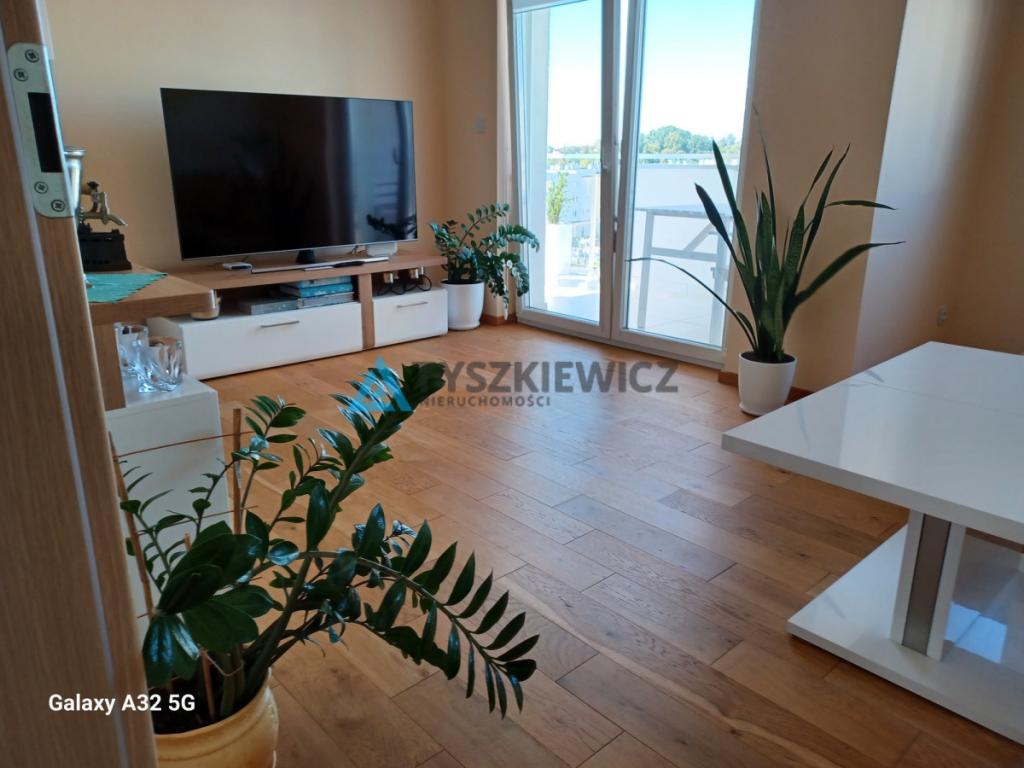 Apartament na ostatnim piętrze z pięknym widokiem - zdjęcie 10