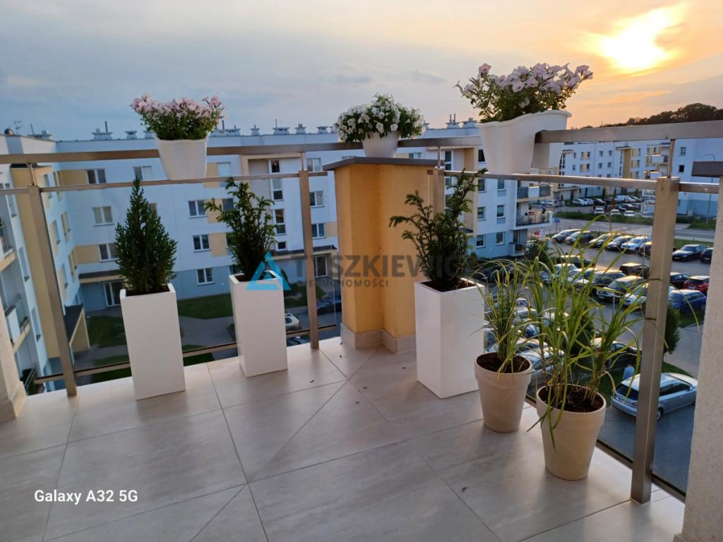 Apartament na ostatnim piętrze z pięknym widokiem - zdjęcie 21