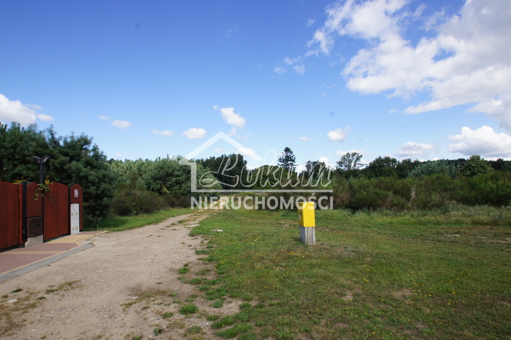 Działka budowlana 978&nbsp;m², Charzyno - zdjęcie 1