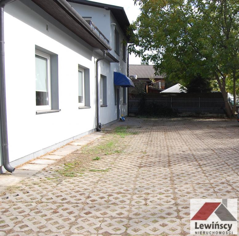 Lokal usługowy na sprzedaż, 250&nbsp;m², Piastów - zdjęcie 1
