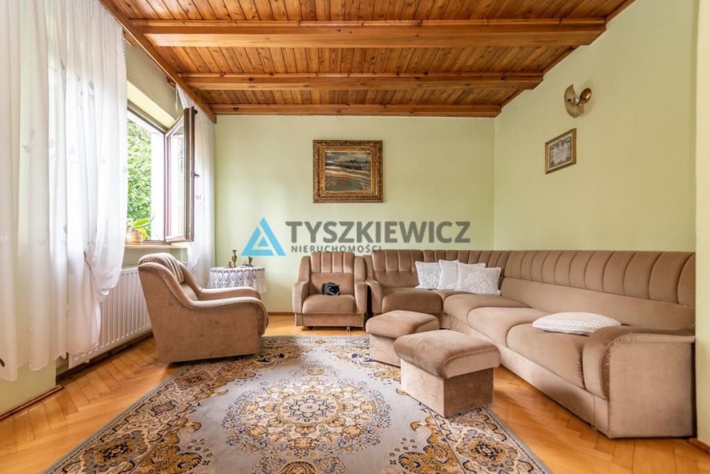 Dom jednorodzinny z piękną działką nad rzeką - zdjęcie 8