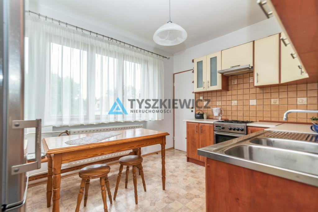 Dom jednorodzinny z piękną działką nad rzeką - zdjęcie 14