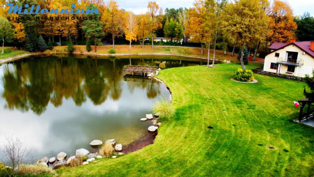 Rezydencja, staw, rzeka w Sercu Natury pod Łodzią - zdjęcie 8