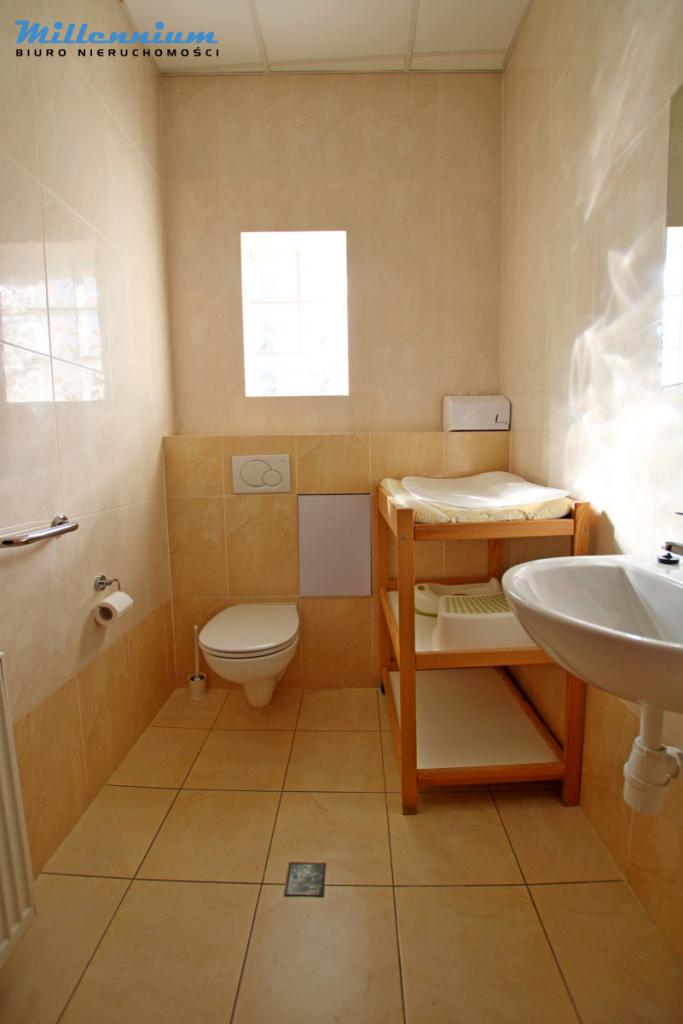 Klimatyzowany lokal 100m2 Gdynia ul. Helska - zdjęcie 13