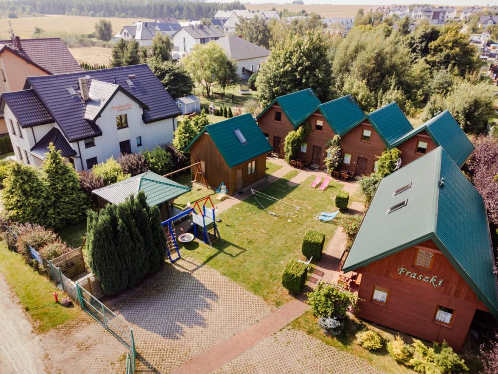 Działka zabudowana domkami - świetna inwestycja - zdjęcie 2