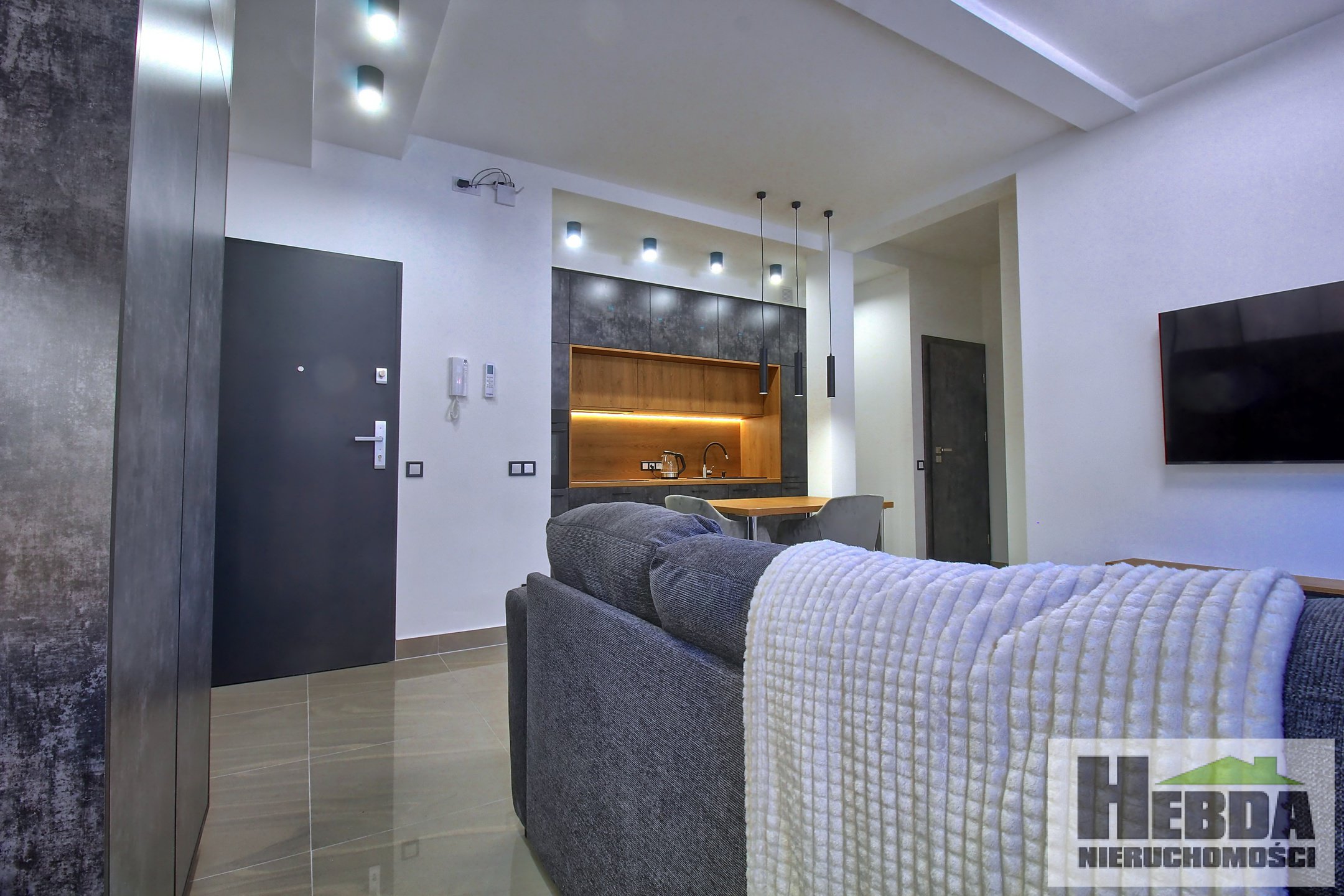 Centrum !!! Parter !!! PO GENERALNYM REMONCIE !!! - zdjęcie 3