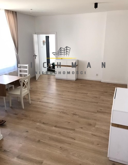 Dom 150&nbsp;m², Łódź - zdjęcie 1