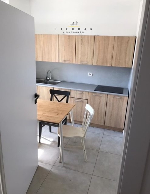 Dom 150&nbsp;m², Łódź - zdjęcie 2
