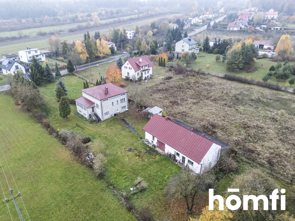 Dom 340 m², Małogoszcz, Konarskiego - zdjęcie 2