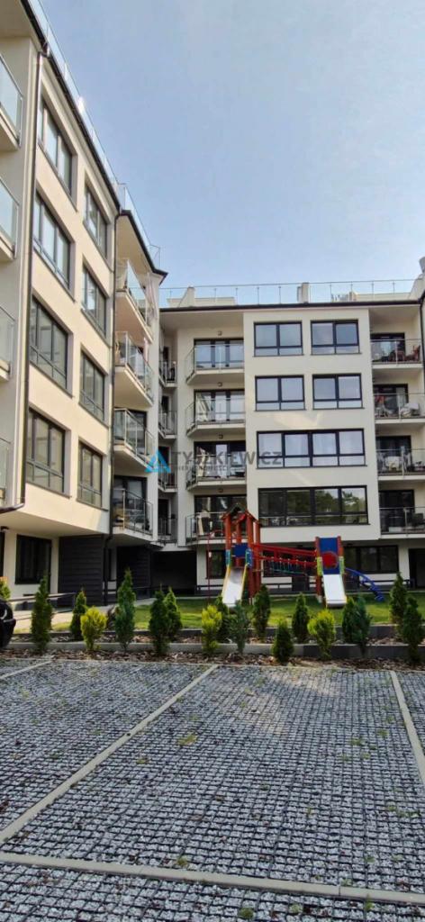 Atrakcyjny apartament nad morzem - zdjęcie 2