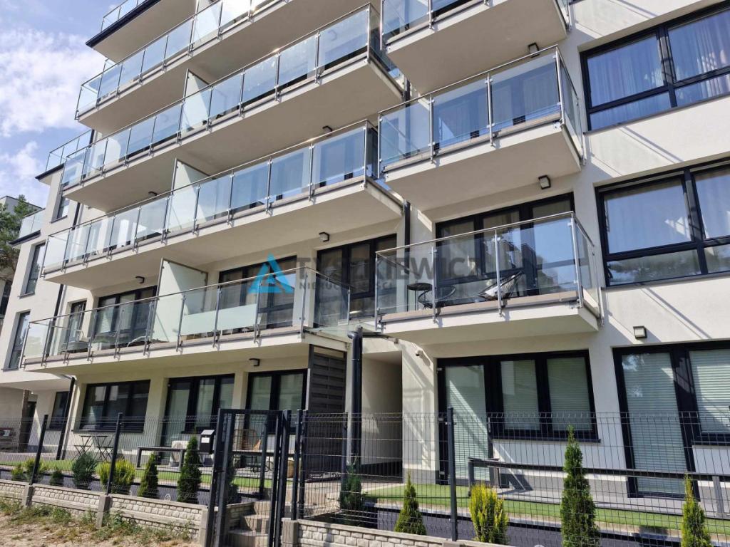 Atrakcyjny apartament nad morzem - zdjęcie 3