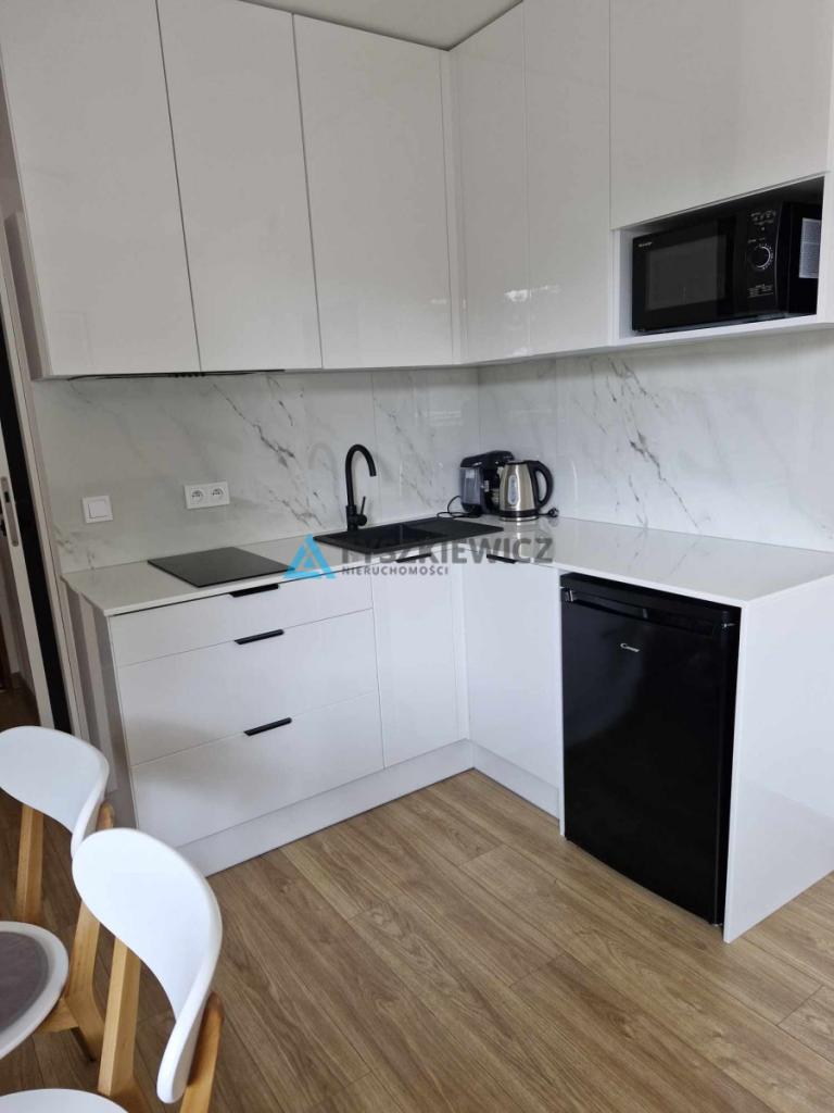 Atrakcyjny apartament nad morzem - zdjęcie 11