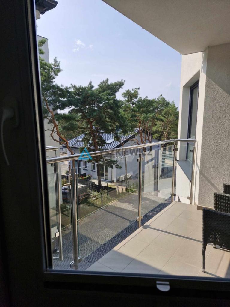 Atrakcyjny apartament nad morzem - zdjęcie 6