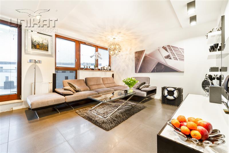Mieszkanie 76&nbsp;m², Gdynia, Hryniewickiego - zdjęcie 2