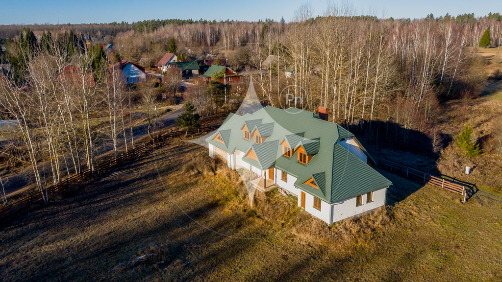 Dom 392 m², Pogorzelce - zdjęcie 2