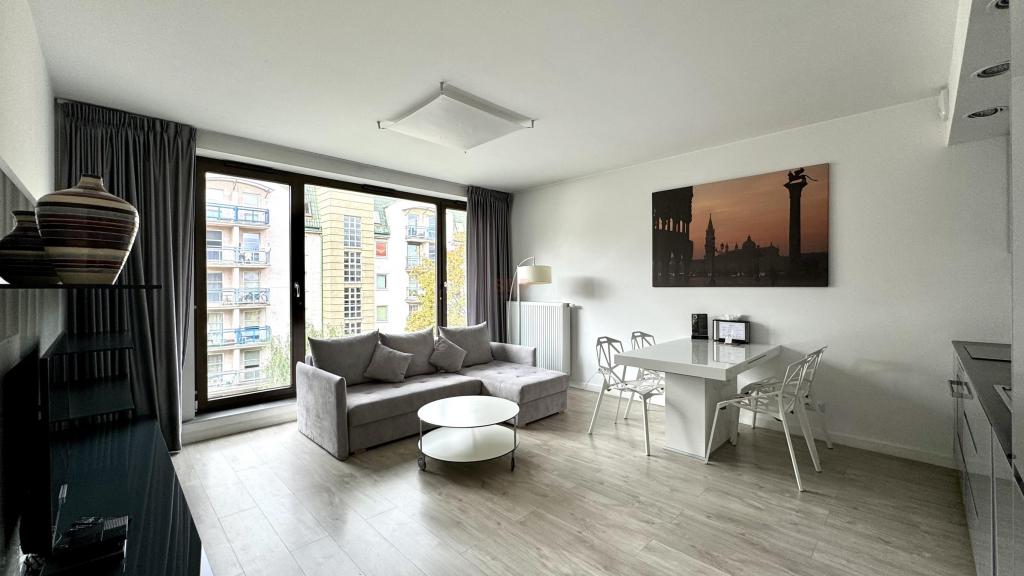 Mieszkanie 51 m², Wrocław, Stare Miasto, Krawiecka - zdjęcie 1