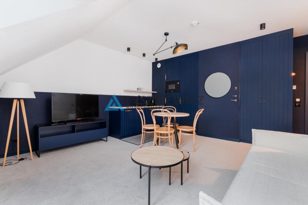 Nowoczesny i komfortowy apartament w centrum Łeby - zdjęcie 4