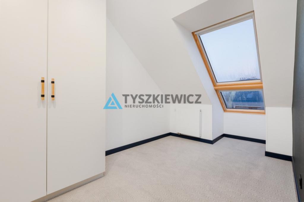 Nowoczesny i komfortowy apartament w centrum Łeby - zdjęcie 12
