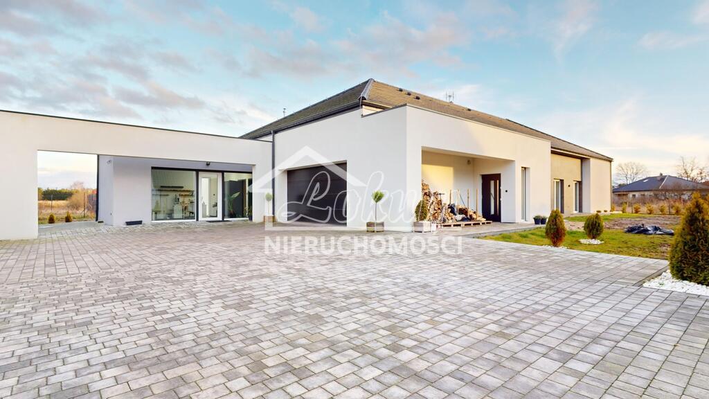 Dom 296,2&nbsp;m², Tanowo - zdjęcie 1