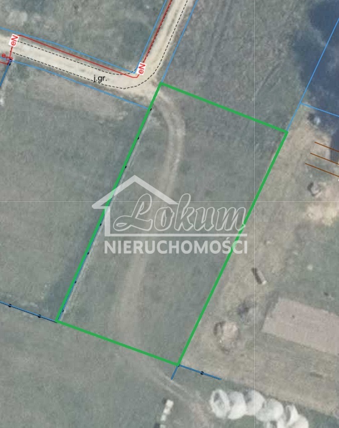 Działka budowlana 1502&nbsp;m², Dusin - zdjęcie 1
