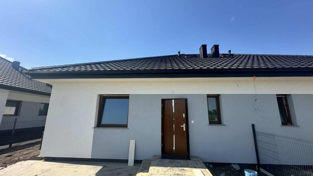 duża działka , 4 pokoje, porterówka - zdjęcie 4