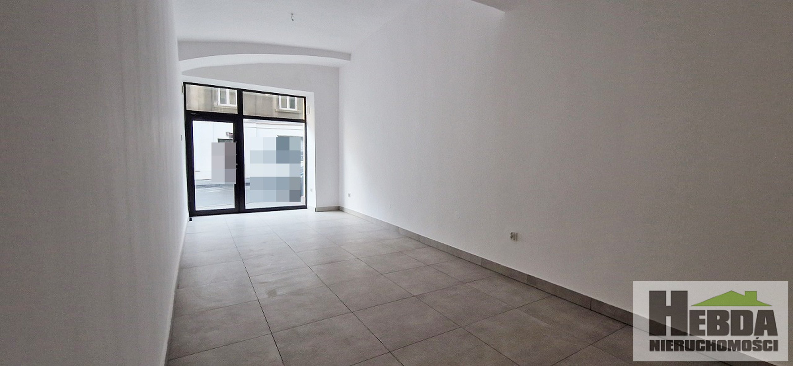 Do wynajęcia lokal handlowy 27 m2 w centrum Tarnowa - zdjęcie 1