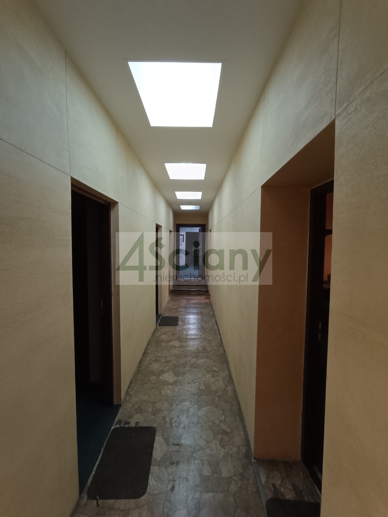 Lokal usługowy na sprzedaż, 700&nbsp;m², Warszawa - zdjęcie 2