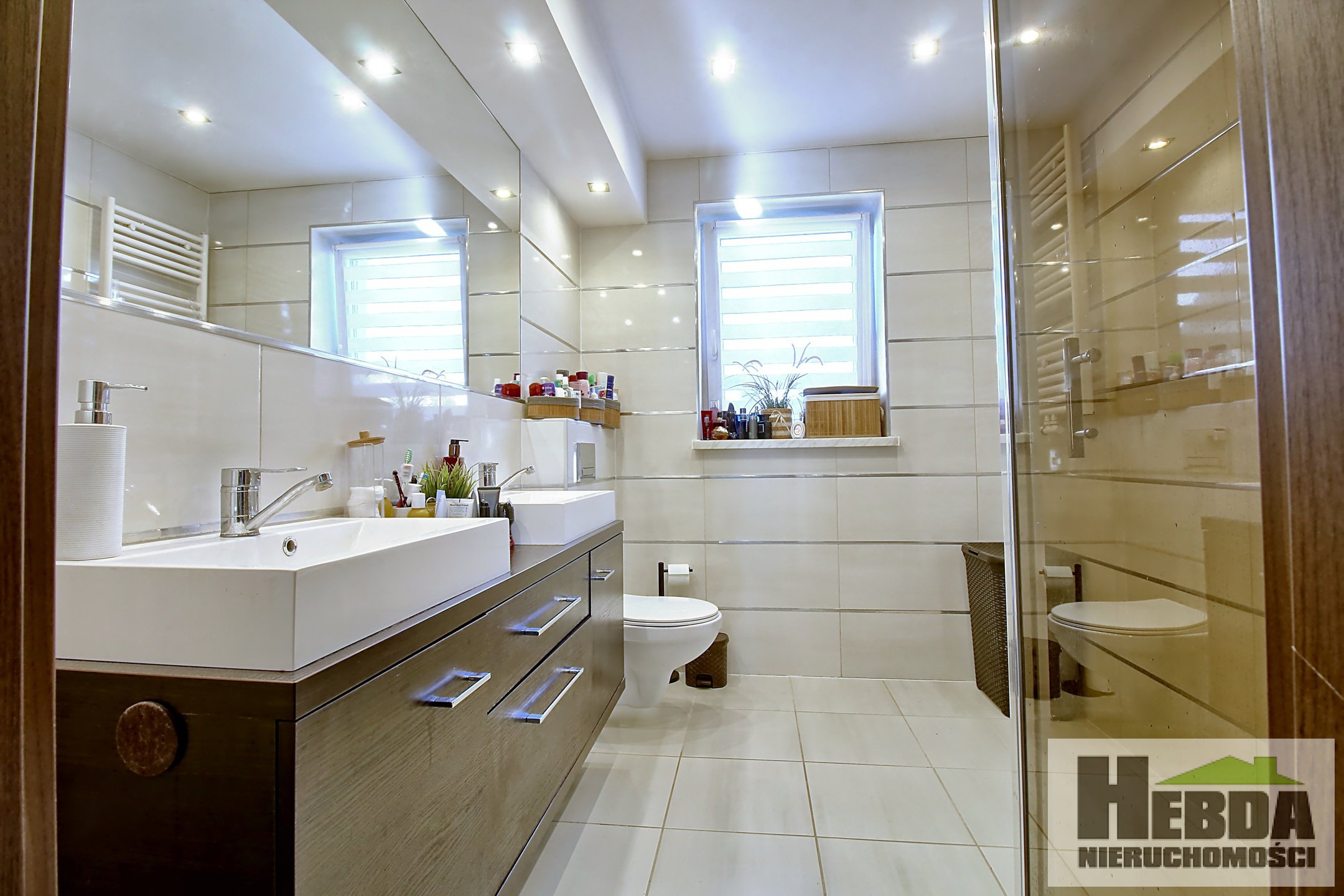 Wyjątkowy dom w spokojnej lokalizacji !!! - zdjęcie 19