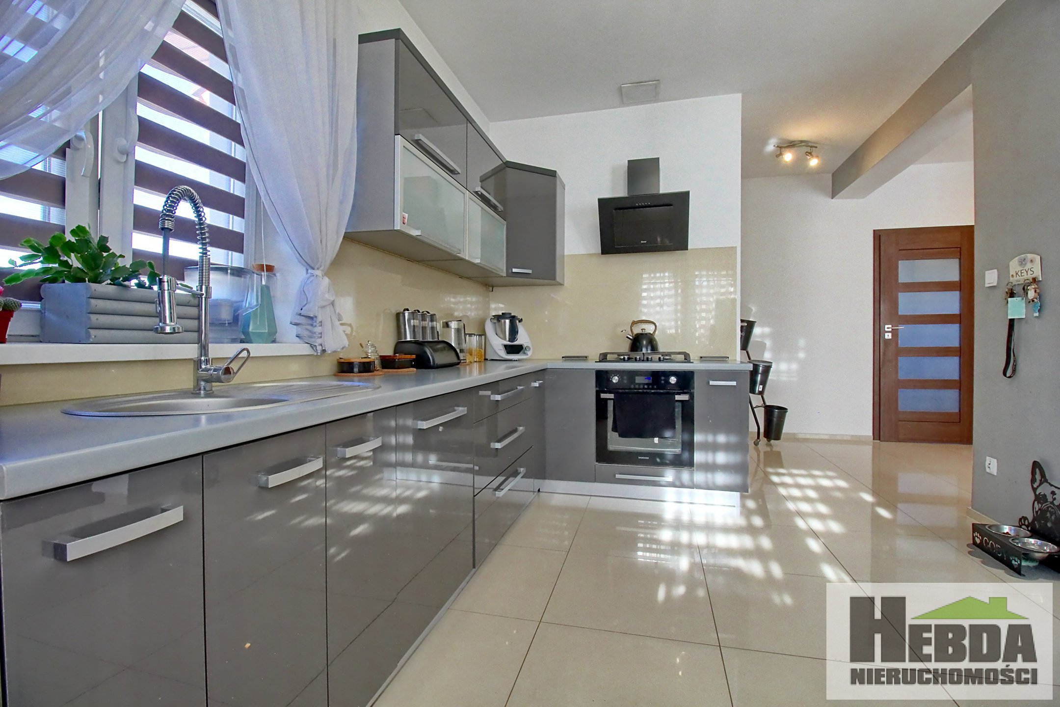 Wyjątkowy dom w spokojnej lokalizacji !!! - zdjęcie 7