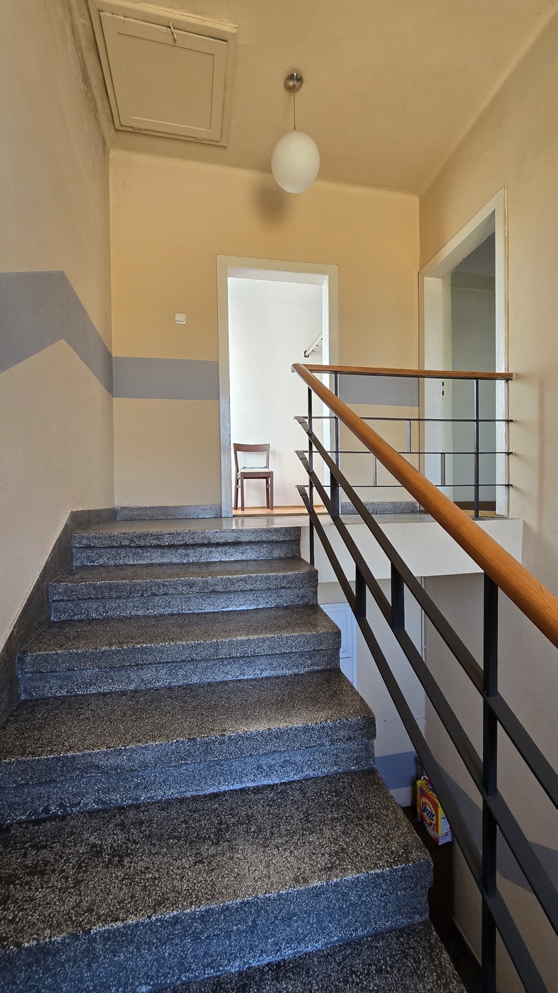 Dom z potencjałem! Przestronny, dwa odrębne lokale, dobry pod działalność gospodarczą, duża działka! - zdjęcie 16