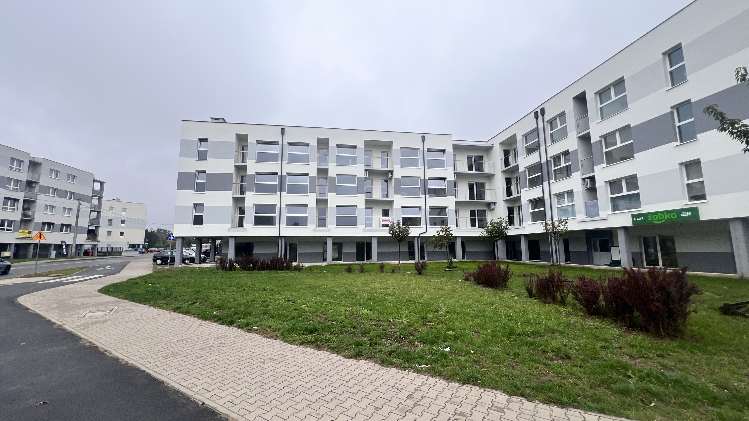 Kawalerka w Nowym Centrum Lubonia. GOTOWA DO ODBIORU - zdjęcie 11