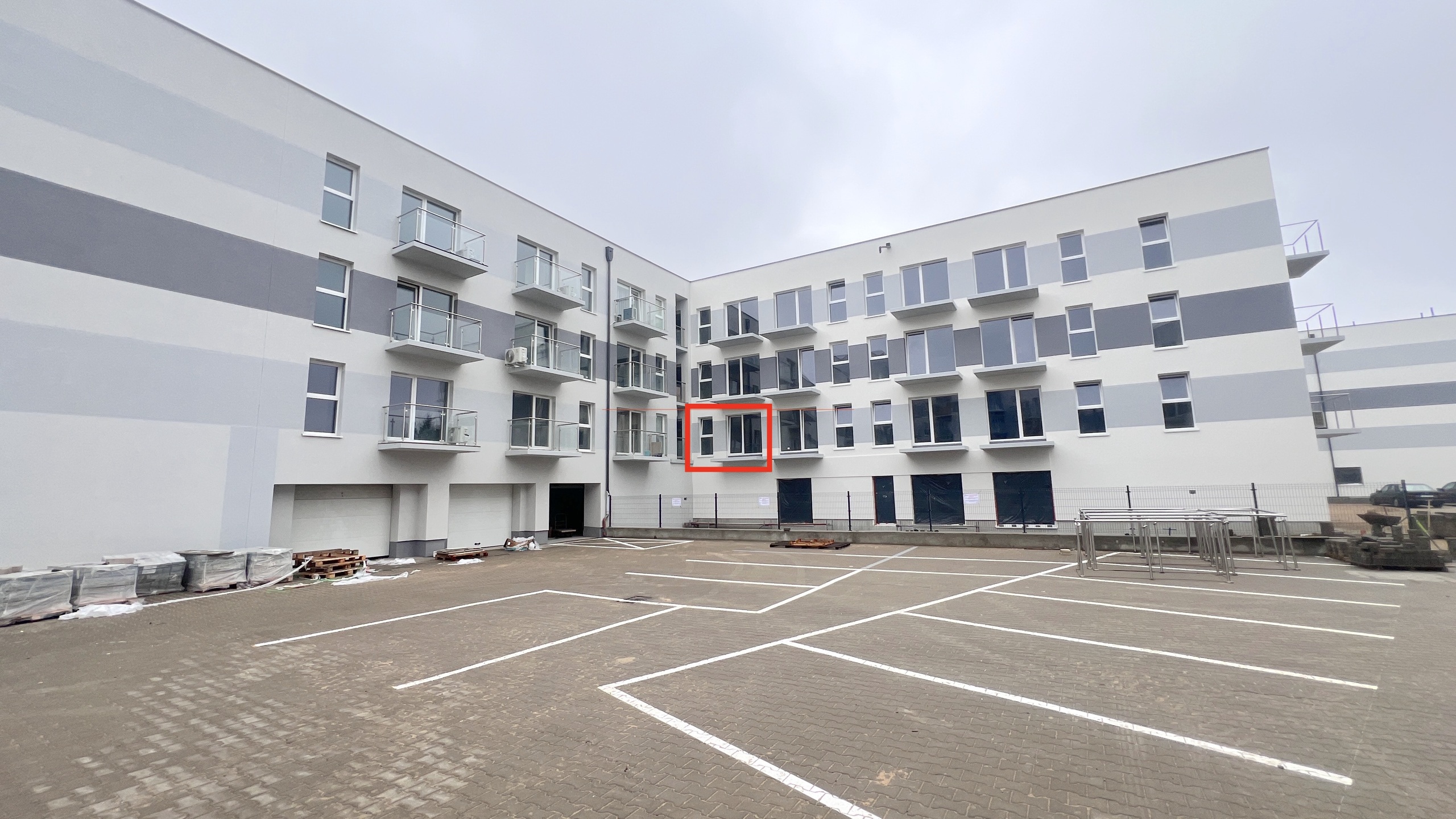 Kawalerka w Nowym Centrum Lubonia. GOTOWA DO ODBIORU - zdjęcie 15