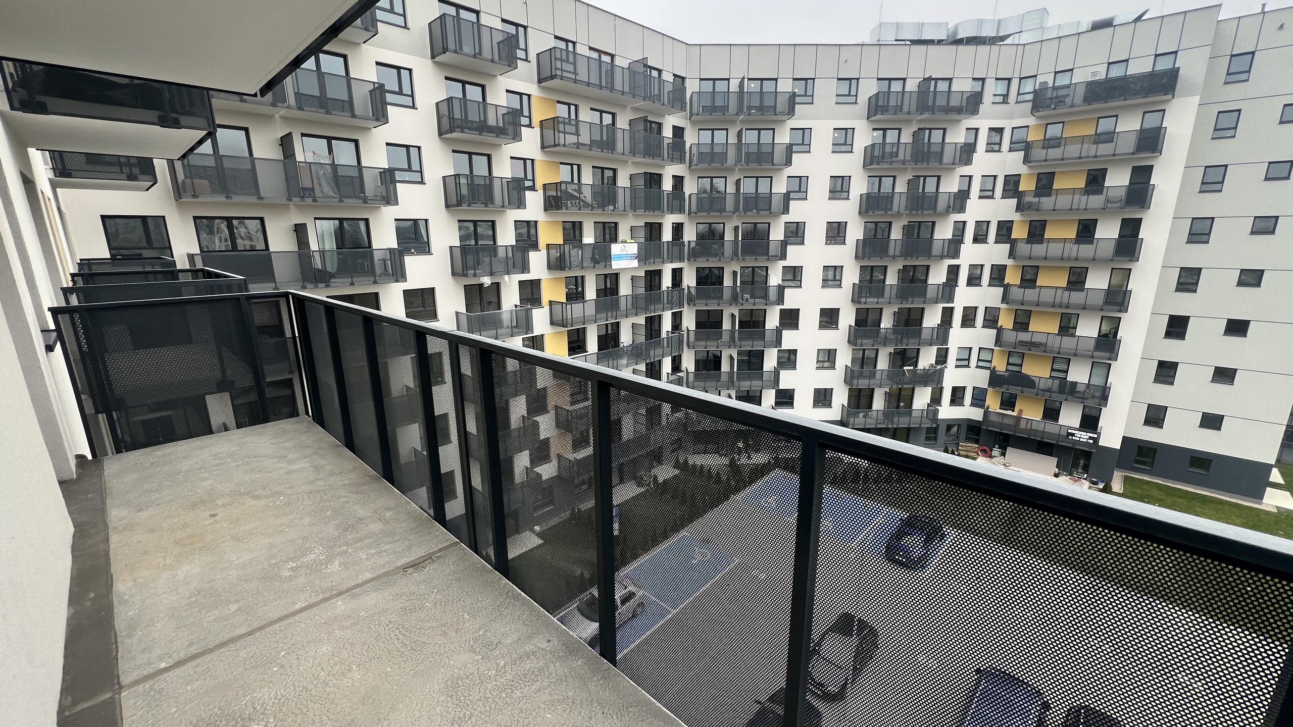 4 pok. Gotowe w standardzie developerskim. Poznań w pobliżu ronda Żegrze - zdjęcie 8