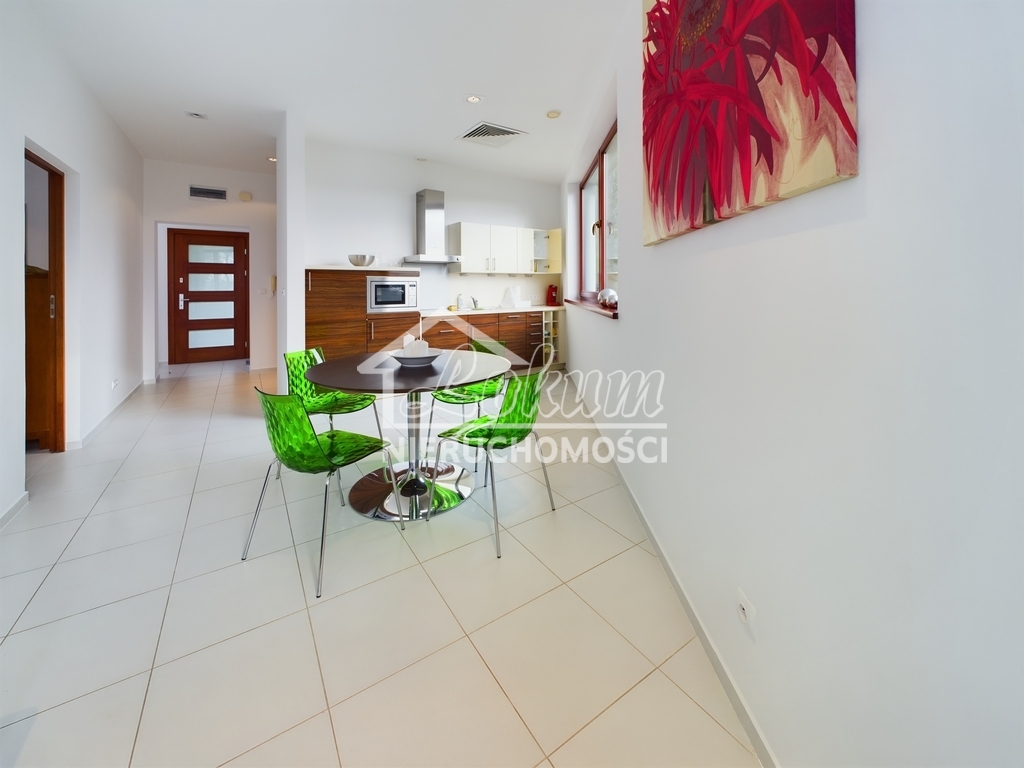 Mieszkanie 100,9&nbsp;m², Wisełka, Leśna - zdjęcie 4