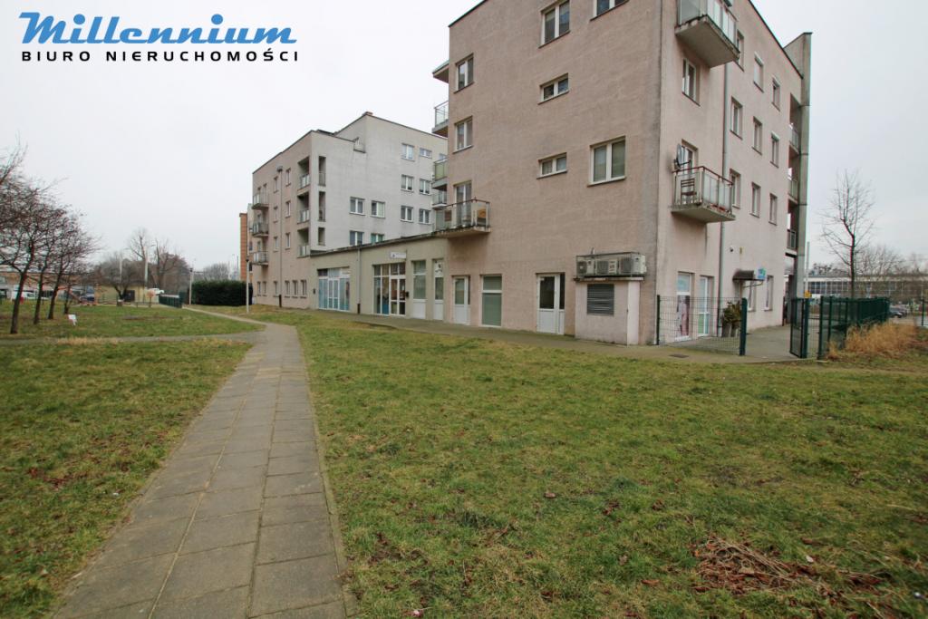 Lokal  usługowy w atrakcyjnej cenie!  Nie czekaj! - zdjęcie 7