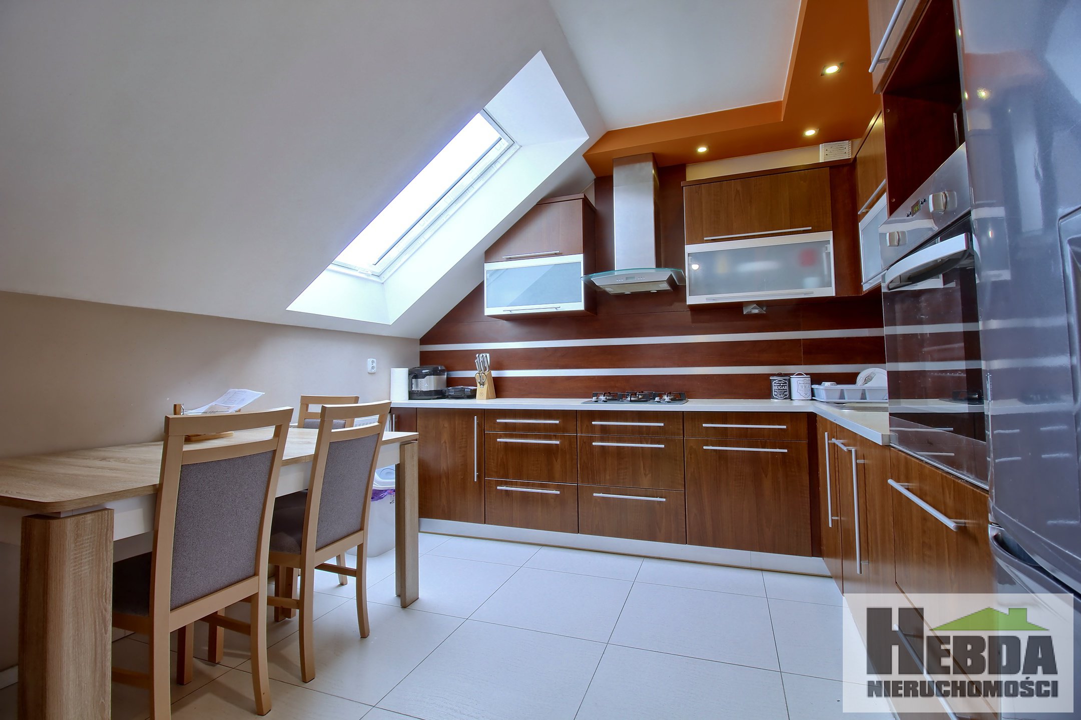 Zamknięte osiedle !!! Mieszkanie dla dużej rodziny !!! - zdjęcie 6