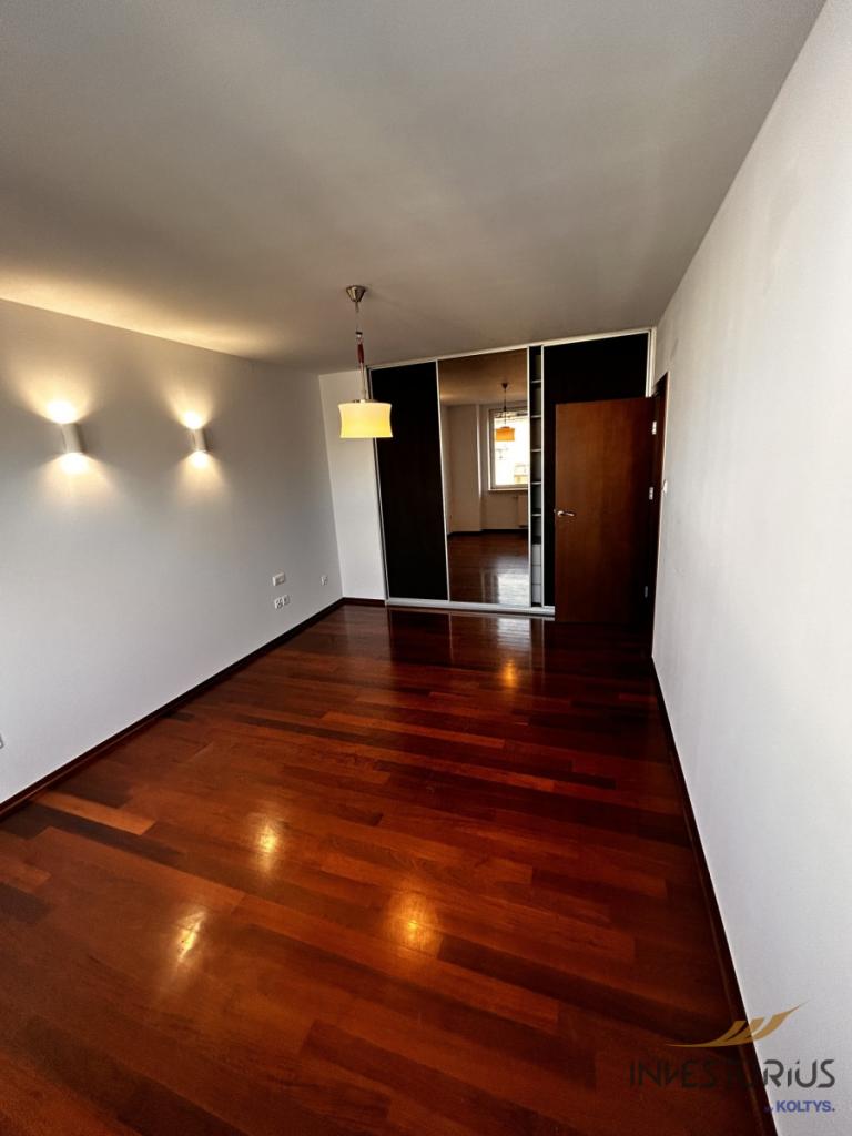 PRZESTRONNY APARTAMENT W ŚWIETNEJ LOKALIZACJI - zdjęcie 7