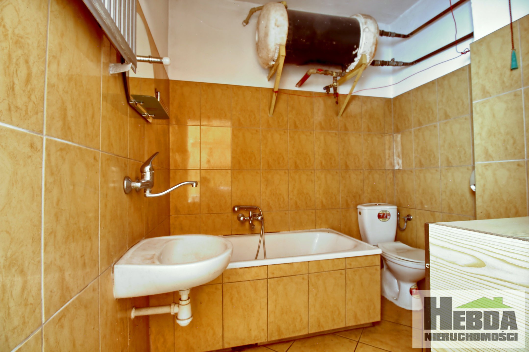 CIĘŻKOWICE !!! DOM DLA MAŁEJ RODZINY !!! CENTRUM !!! - zdjęcie 11