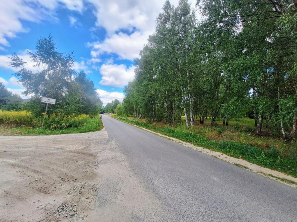 działka budowlana ,obok PKP i lasu - zdjęcie 3