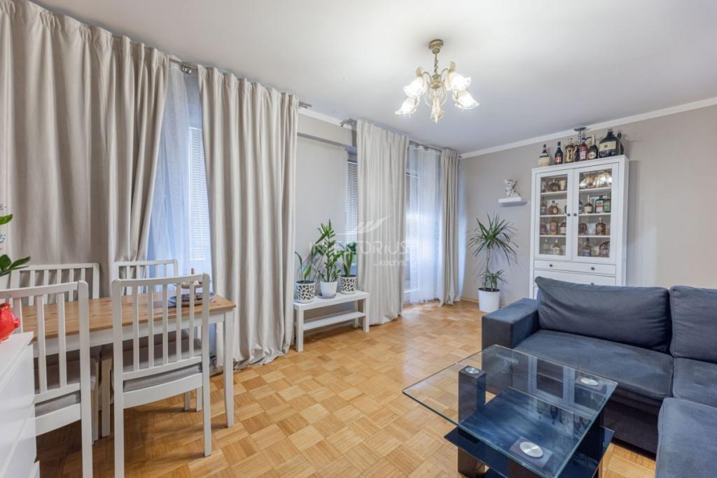 3 pokoje / 59,7 m2 / Balkon / 2 Garaże / 2 Piwnice - zdjęcie 1